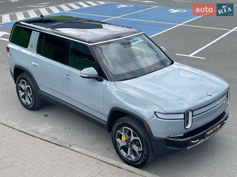 Позашляховик / Кросовер Rivian R1S 2023 в Києві