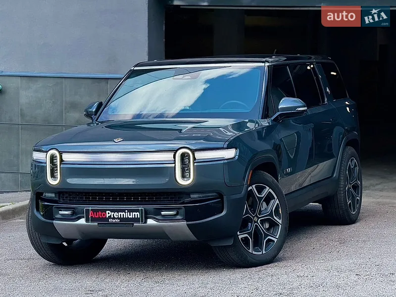 Rivian R1S 2024