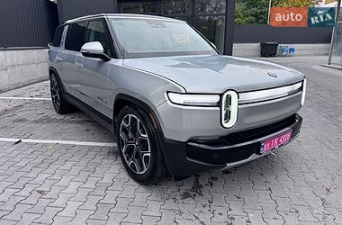 Внедорожник / Кроссовер Rivian R1S 2025 в Луцке фото 37 Внедорожник / Кроссовер Rivian R1S 2025 в Луцке