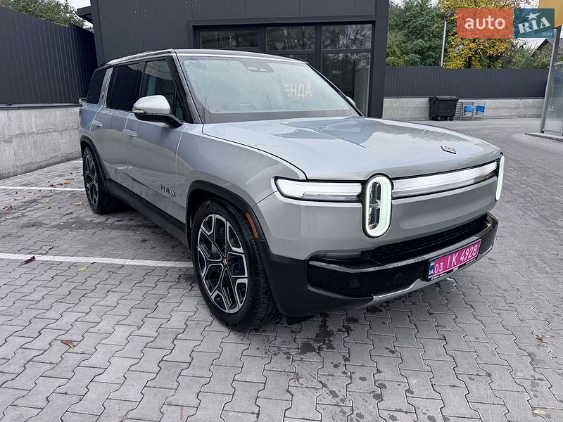 Внедорожник / Кроссовер Rivian R1S 2025 в Луцке фото 37 Внедорожник / Кроссовер Rivian R1S 2025 в Луцке
