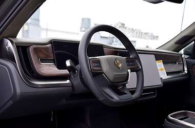 Пікап Rivian R1T 2022 в 