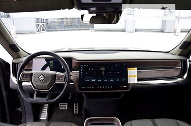 Пікап Rivian R1T 2022 в 