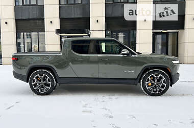 Пикап Rivian R1T 2023 в 