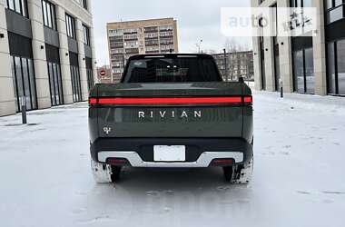 Пикап Rivian R1T 2023 в 