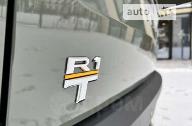 Пикап Rivian R1T 2023 в 