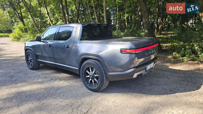 Позашляховик / Кросовер Rivian R1T 2021 в Львові фото 14 Позашляховик / Кросовер Rivian R1T 2021 в Львові
