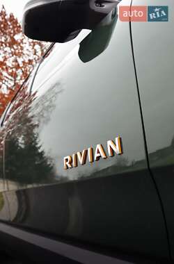 Пикап Rivian R1T 2023 в 
