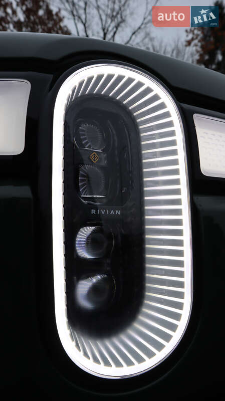 Пикап Rivian R1T 2023 в Виннице фото 8 Пикап Rivian R1T 2023 в Виннице