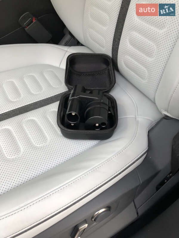 Пикап Rivian R1T 2023 в Виннице