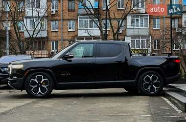 Пикап Rivian R1T 2023 в Киеве