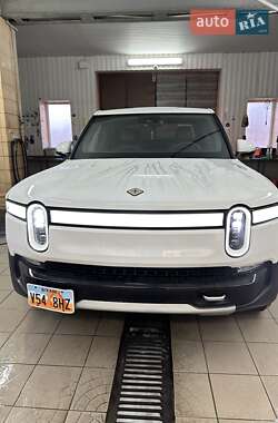 Пікап Rivian R1T 2022 в 