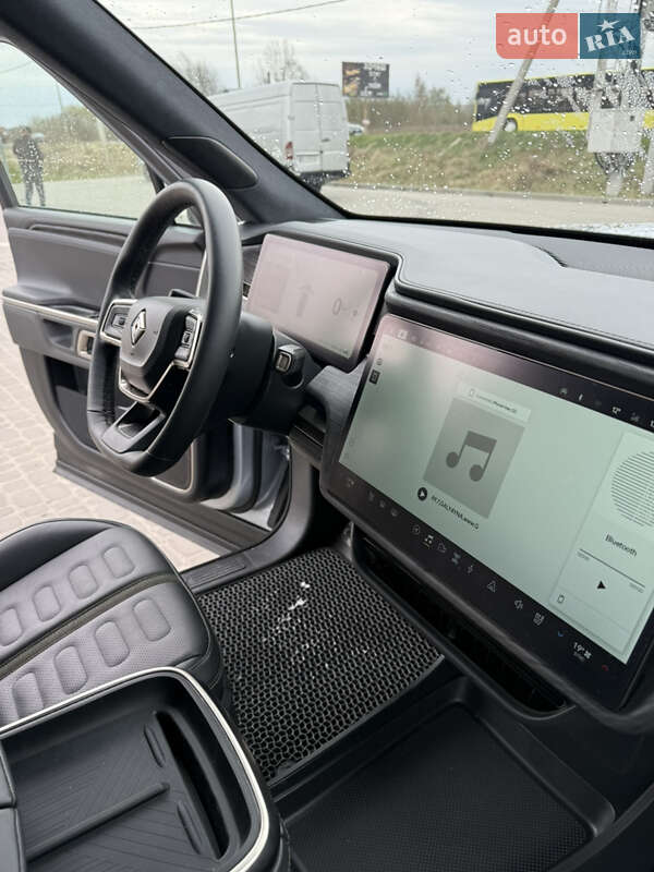 Пікап Rivian R1T 2022 в Львові