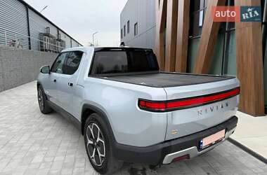 Пікап Rivian R1T 2022 в 