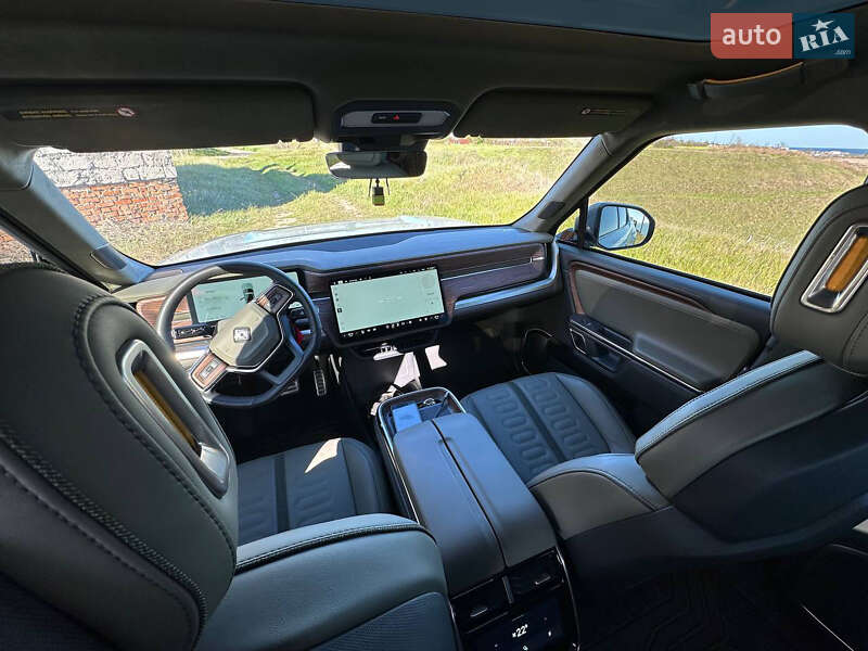 Пікап Rivian R1T 2023 в Овідіополі