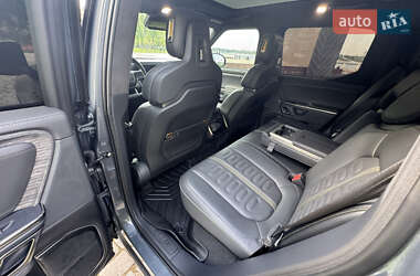 Позашляховик / Кросовер Rivian R1T 2022 в 