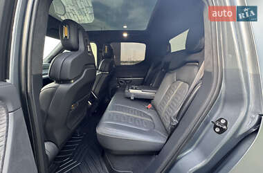 Позашляховик / Кросовер Rivian R1T 2022 в 