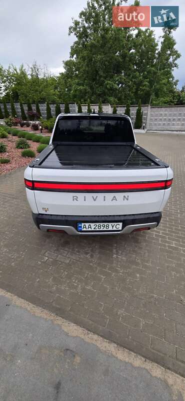 Пікап Rivian R1T 2022 в Києві
