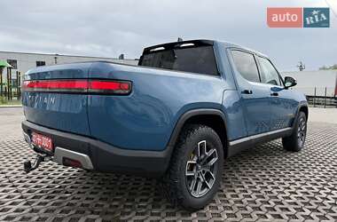 Пікап Rivian R1T 2022 в 