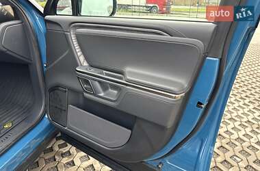 Пікап Rivian R1T 2022 в 