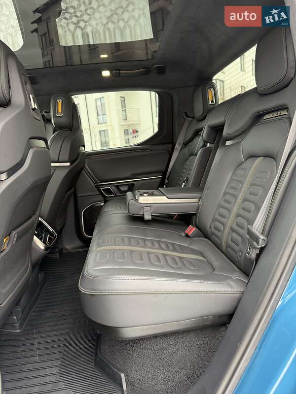 Пікап Rivian R1T 2022 в Луцьку