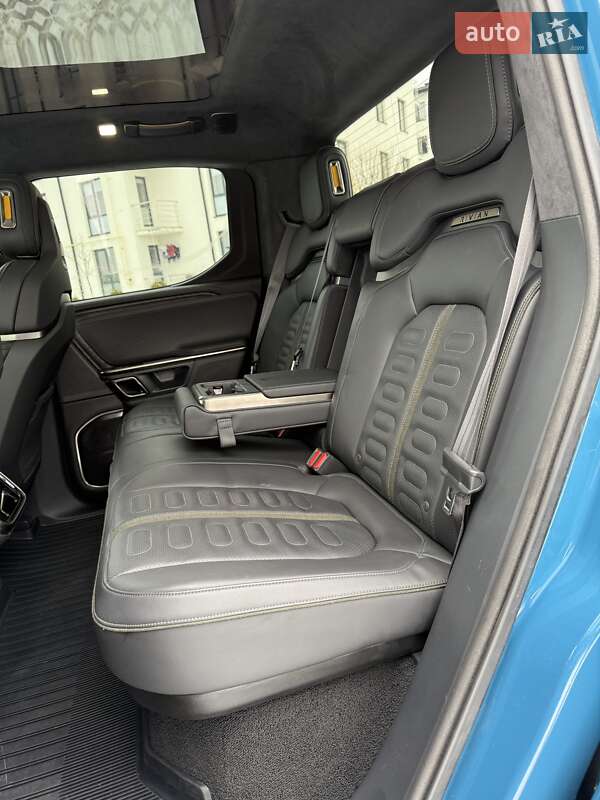 Пікап Rivian R1T 2022 в Луцьку