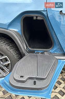 Пікап Rivian R1T 2022 в 