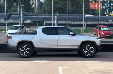 Пикап Rivian R1T 2023 в 