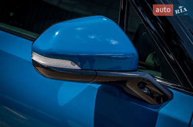 Позашляховик / Кросовер Rivian R1T 2022 в 