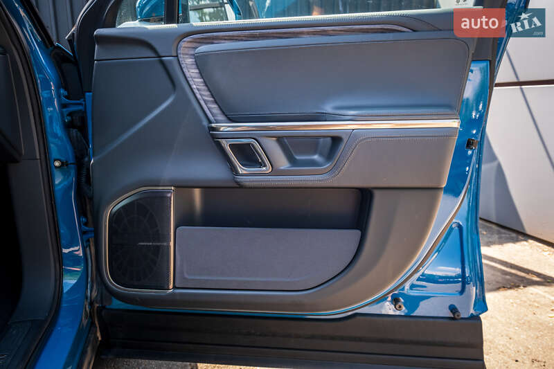 Внедорожник / Кроссовер Rivian R1T 2022 в Киеве