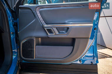 Позашляховик / Кросовер Rivian R1T 2022 в 