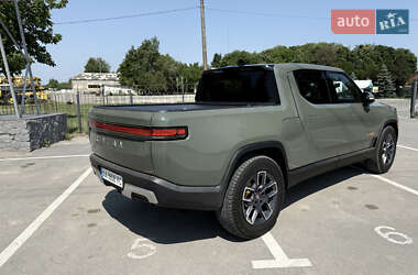 Пікап Rivian R1T 2022 в 