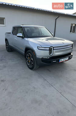 Пикап Rivian R1T 2023 в 