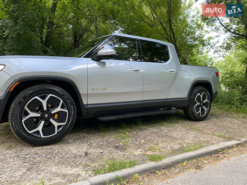 Пикап Rivian R1T 2022 в Киеве