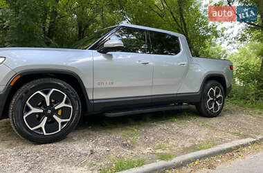 Пикап Rivian R1T 2022 в 