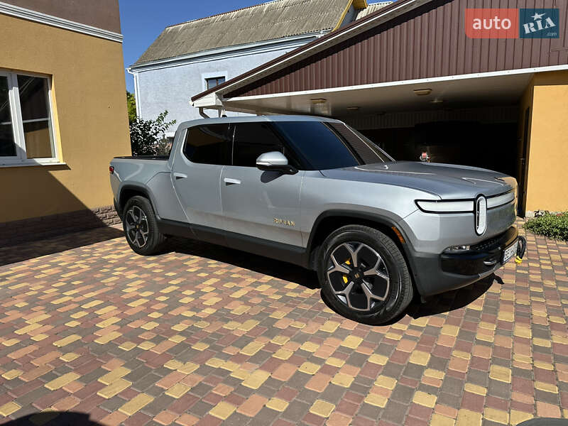 Пікап Rivian R1T 2022 в 