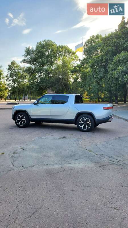Пікап Rivian R1T 2022 в Кропивницькому