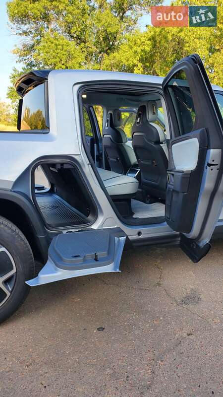 Пікап Rivian R1T 2022 в Кропивницькому