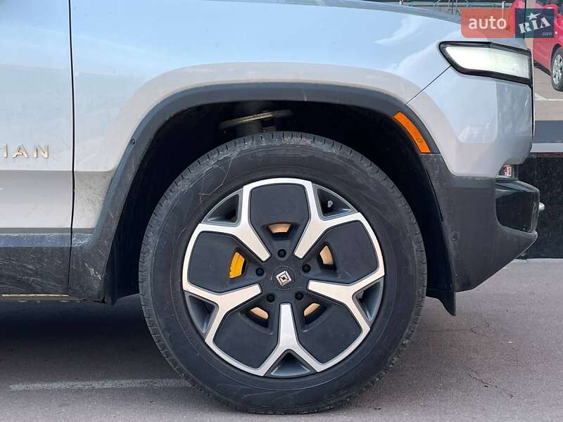 Пікап Rivian R1T 2023 в Києві