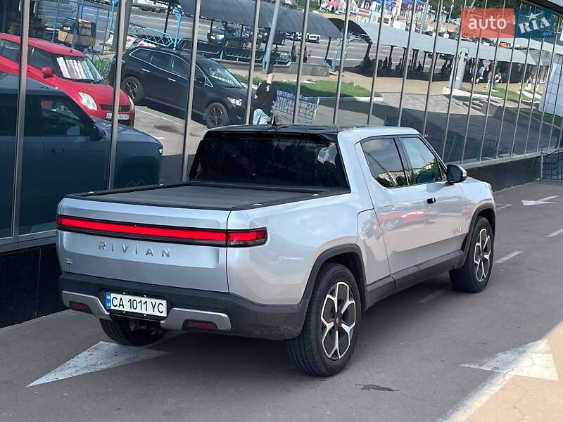 Пікап Rivian R1T 2023 в Києві