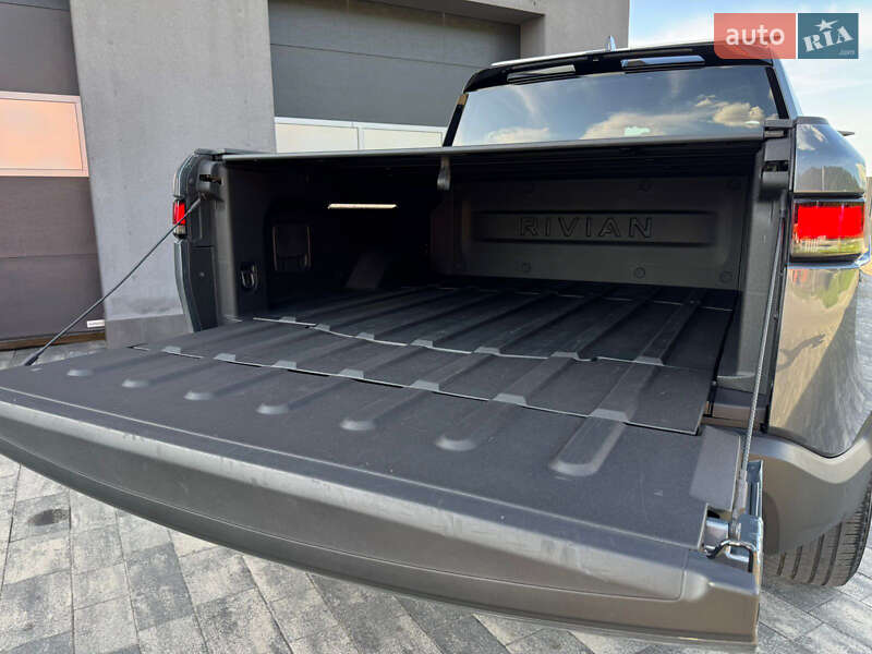 Пікап Rivian R1T 2022 в Луцьку