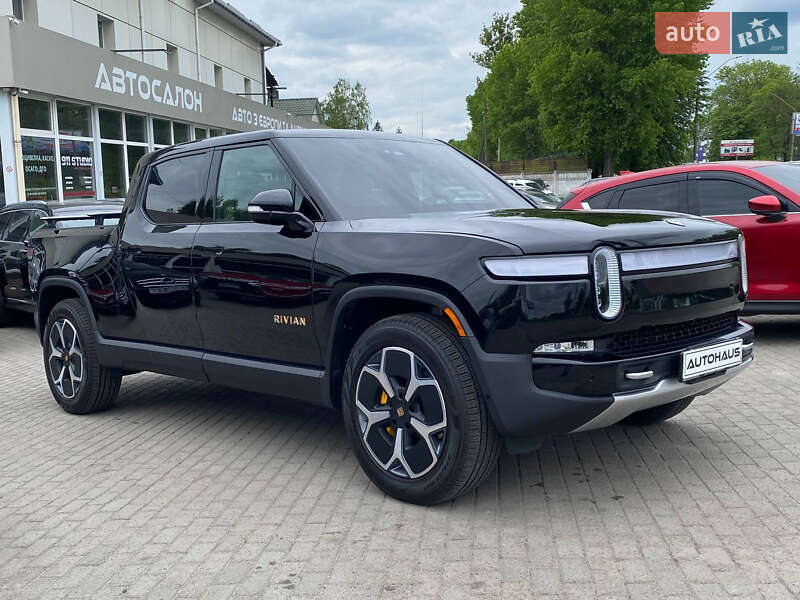 Пікап Rivian R1T 2022 в 
