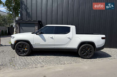 Пикап Rivian R1T 2022 в 