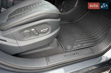 Пікап Rivian R1T 2022 в 