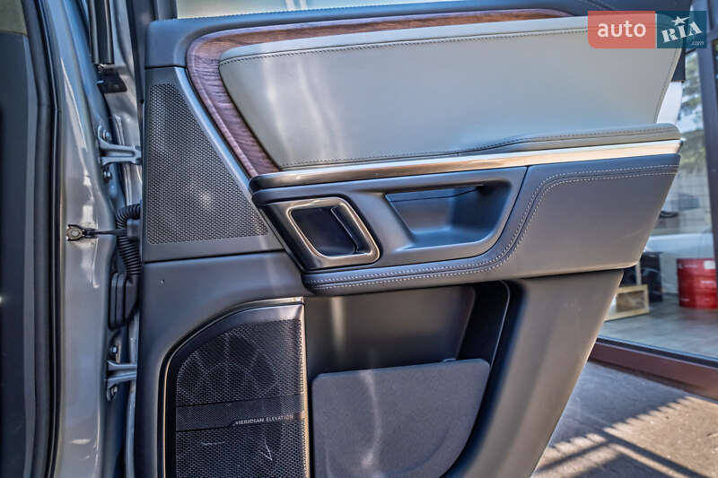 Пикап Rivian R1T 2022 в Киеве
