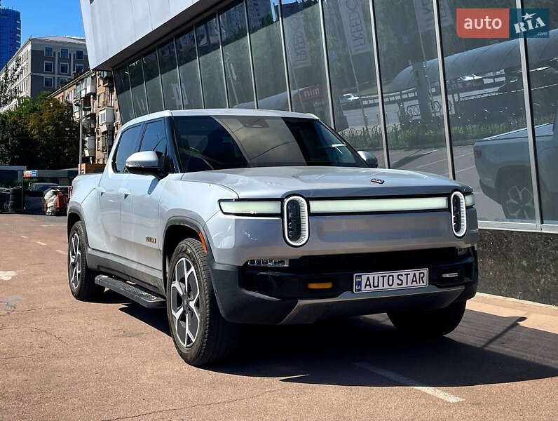 Пікап Rivian R1T 2022 в 