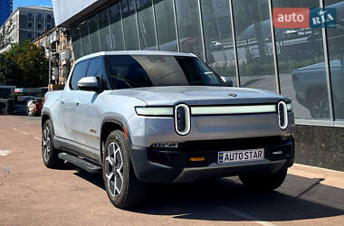 Пікап Rivian R1T 2022 в 