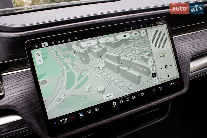 Пікап Rivian R1T 2023 в Львові