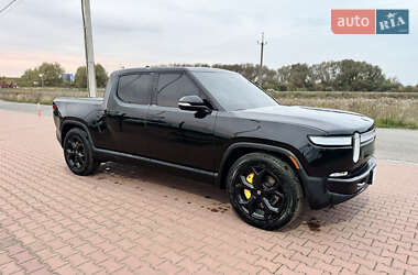 Пікап Rivian R1T 2022 в 