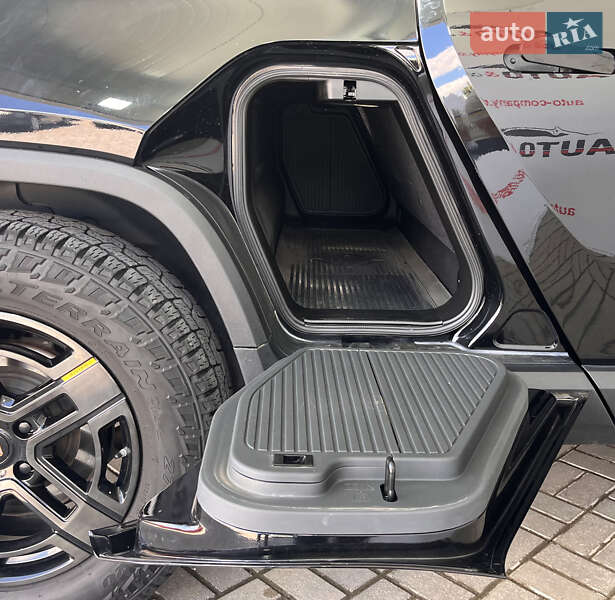 Пикап Rivian R1T 2022 в Львове