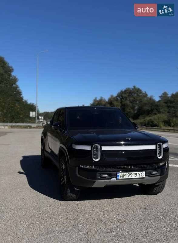 Пикап Rivian R1T 2024 в Коростышеве